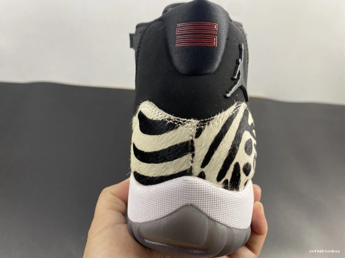ANIMAL AIR INSTINCT 11 JORDAN AR0715-010 0715